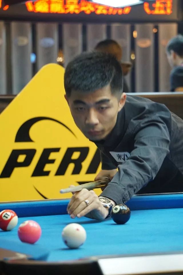 汰赛打下坚