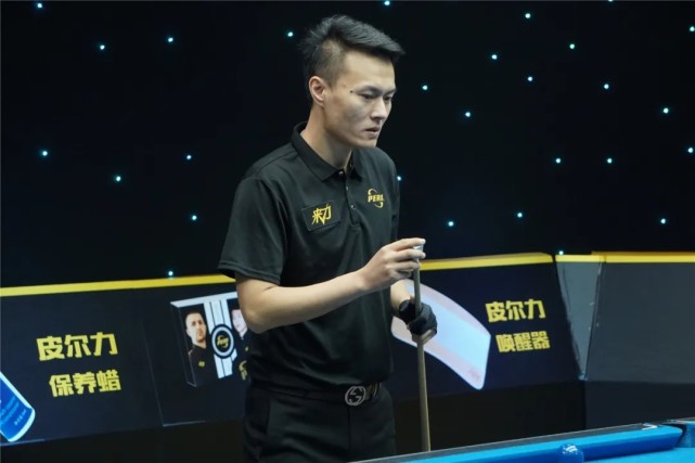 伦卡和大坂 伦卡和大坂