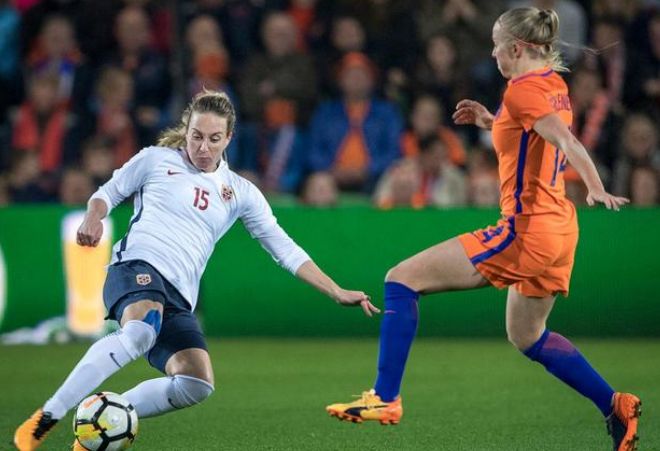 中国球员武 中国球员武