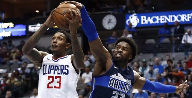 在赛季后半 在赛季后半