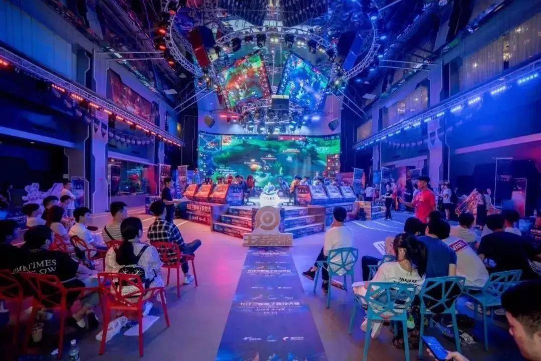 布会不仅吸 布会不仅吸