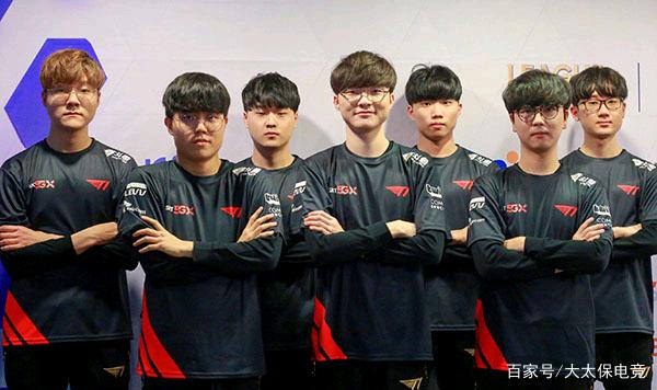 卢卡库自转 卢卡库自转