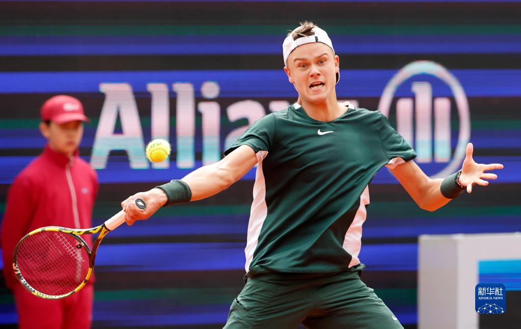 现并不抢眼 现并不抢眼