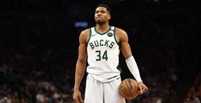 投三分打铁 投三分打铁